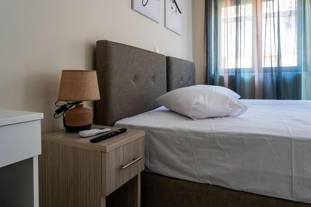 Plaka Rafaela Elegant Urban Retreat In Athens Historic Heart Apartment Exterior photo